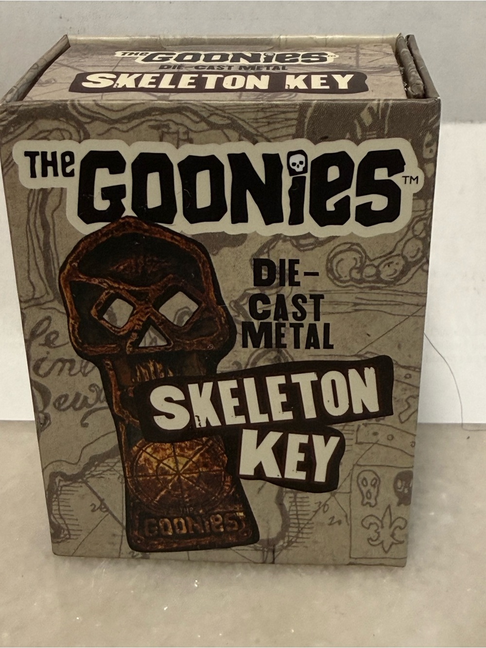 Goonies Die-Cast Metal Skeleton Key – Brown